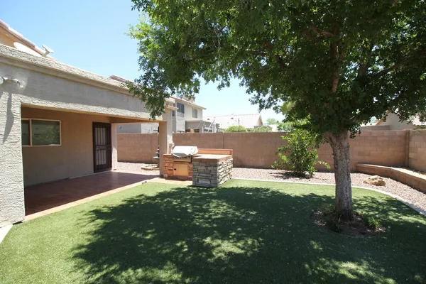 $2,195 | 5437 West Bluefield Avenue, Glendale, AZ 85308
