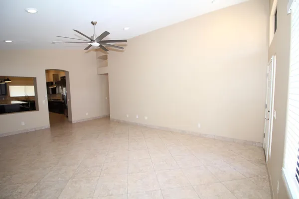 $2,195 | 5437 West Bluefield Avenue, Glendale, AZ 85308