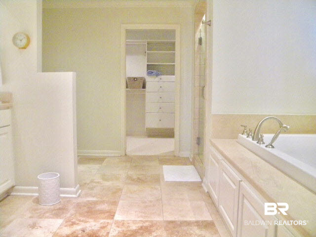 24 Edgefield Road Mobile, AL 36608 - Photo 11 of 16