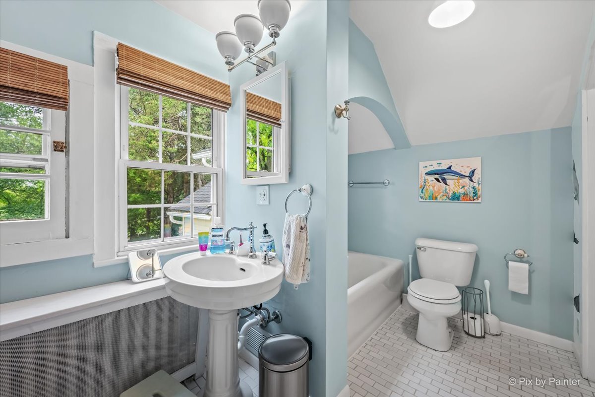 615 West Miller Road North Barrington, IL 60010 - Photo 35 of 70 Gallery Image 35