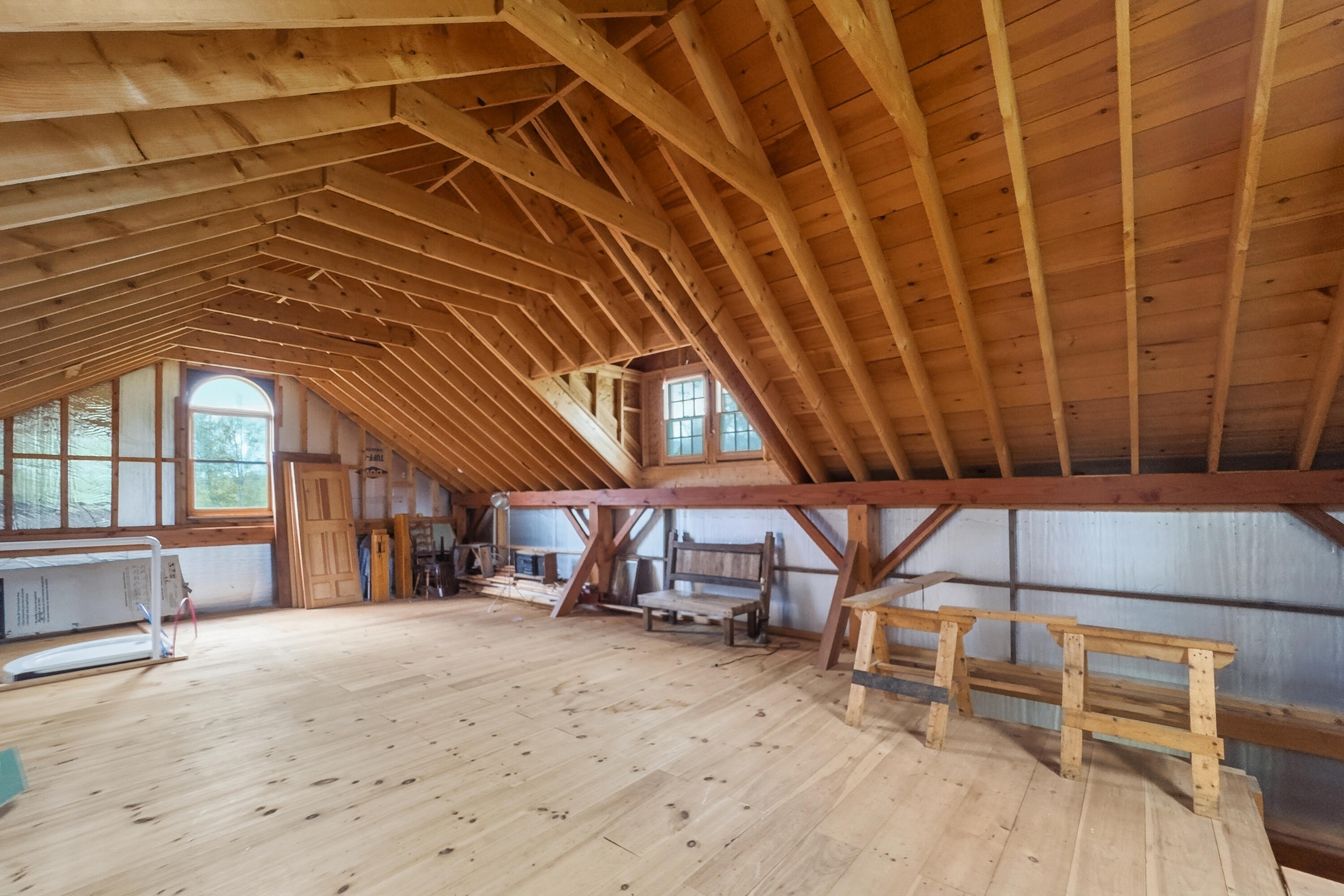 135 Salt Pond Road Cushing, ME 04563 - Photo 17 of 38 Open 2nd floor