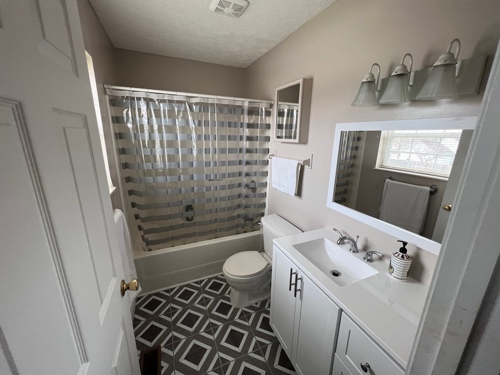 1705 Meadow Ridge Circle Sevierville, TN 37862 - Photo 13 of 19
