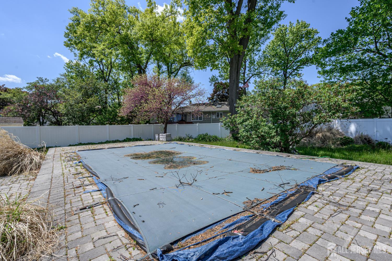 49 Colonial Drive Clark, NJ 07066 - Photo 30 of 31