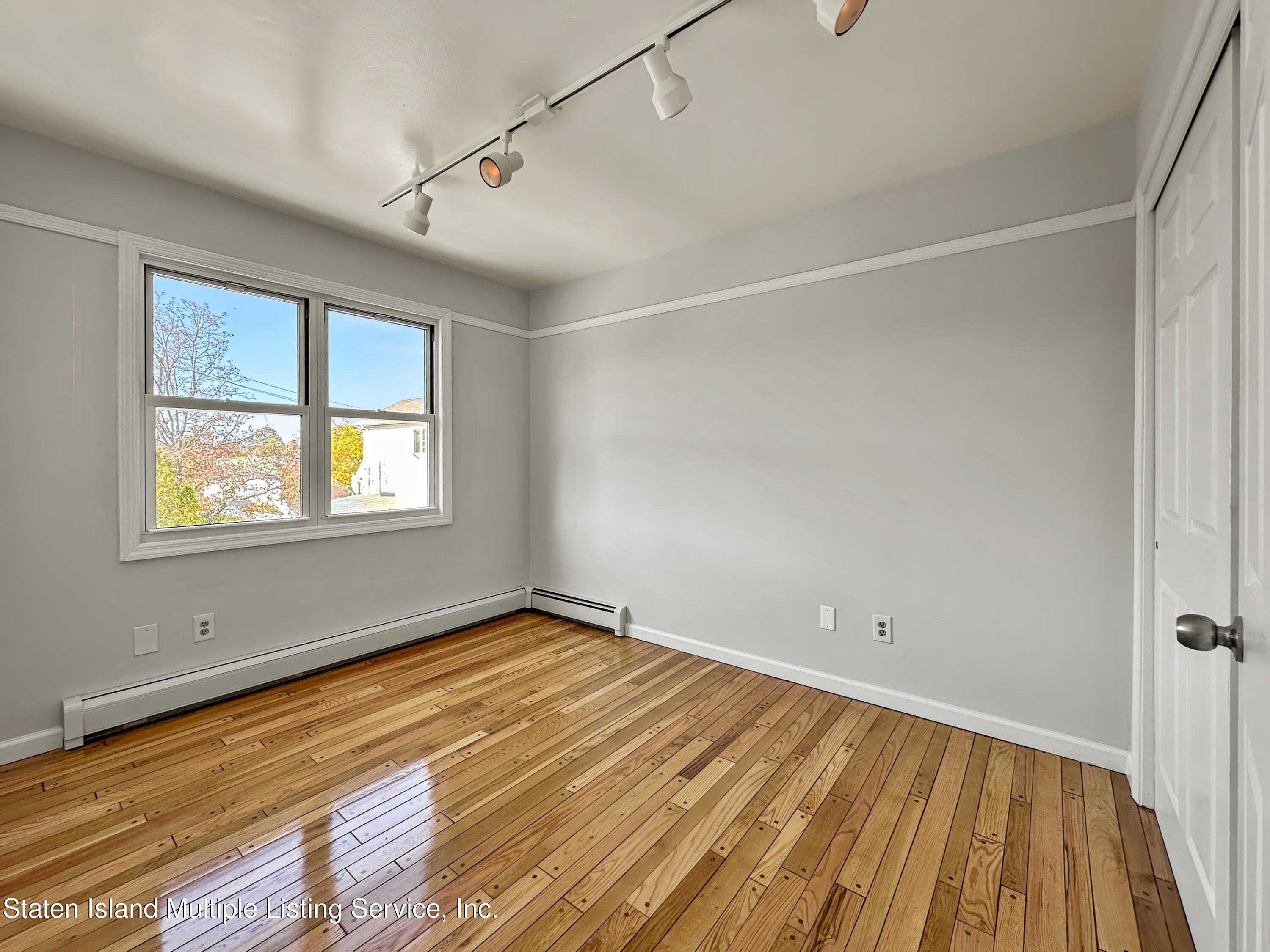 4635 Amboy Road Staten Island, NY 10312 - Photo 17 of 37 4635 Amboy Road Staten Island NY 10312-1