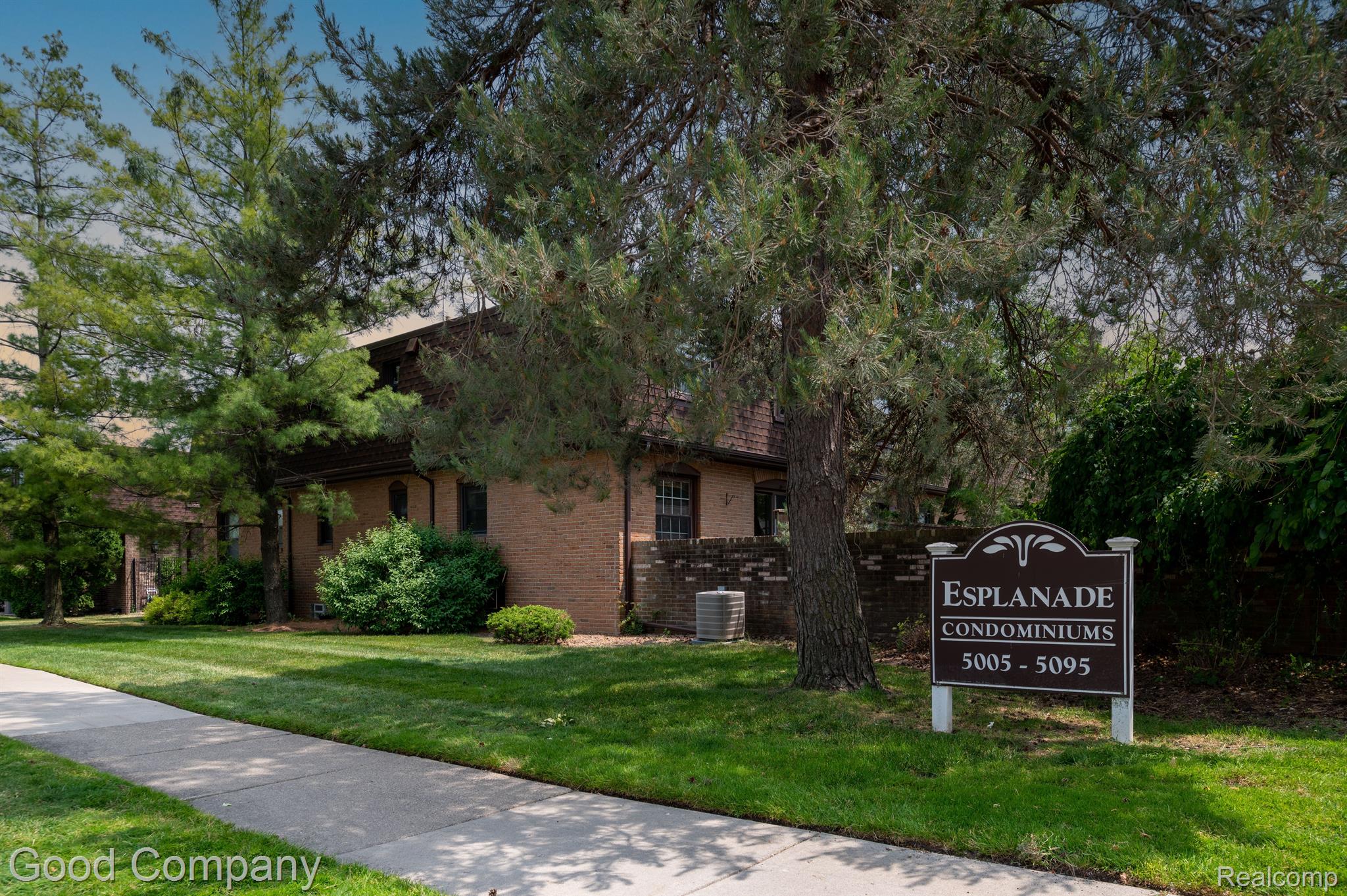 5095 Crooks Road, Unit 3 Royal Oak, MI 48073 - Photo 2 of 51 Gallery Image 2