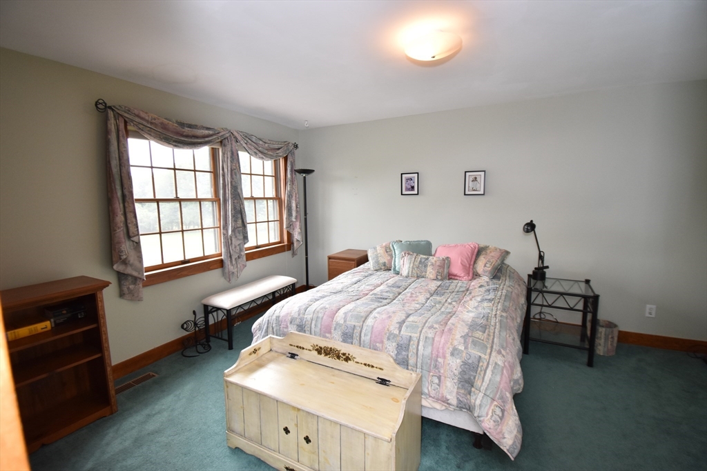 51 Coleman Road Southampton, MA 01073 - Photo 21 of 39