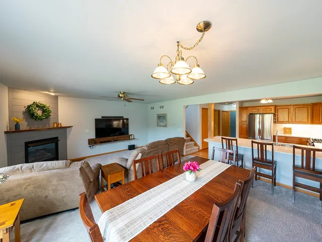 $419,000 | 1204 Enterprise Drive, Verona, WI 53593