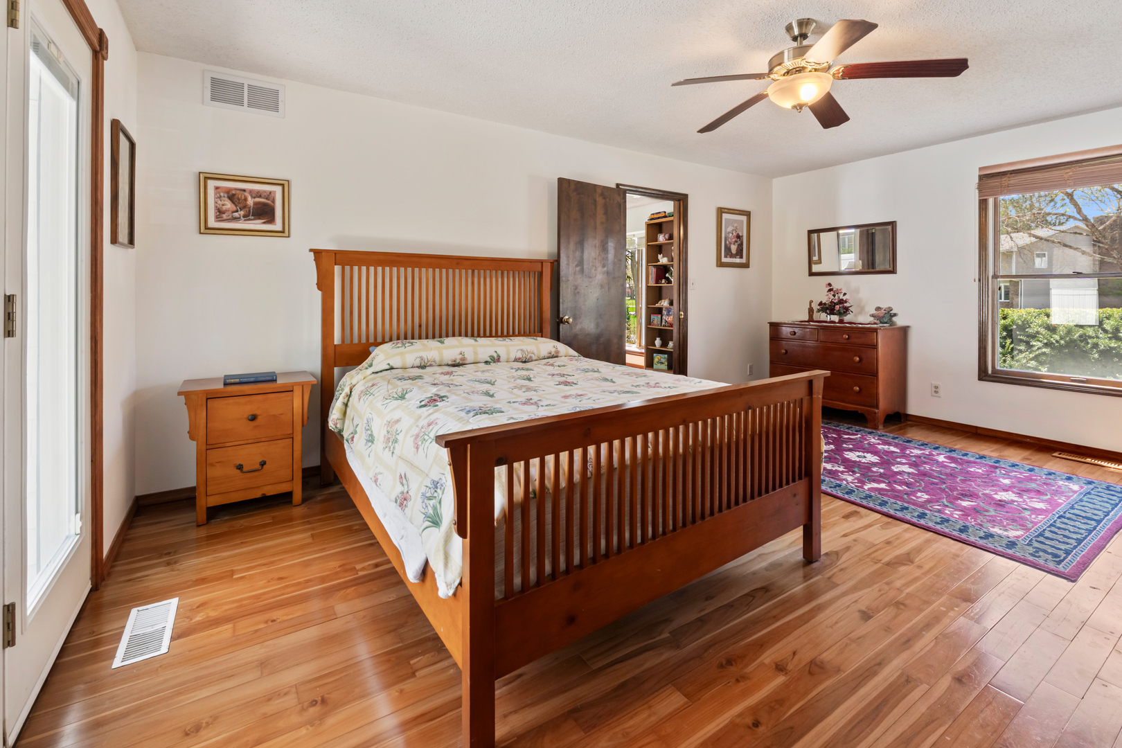 1908 Woodfield Road Champaign, IL 61822 - Photo 31 of 55