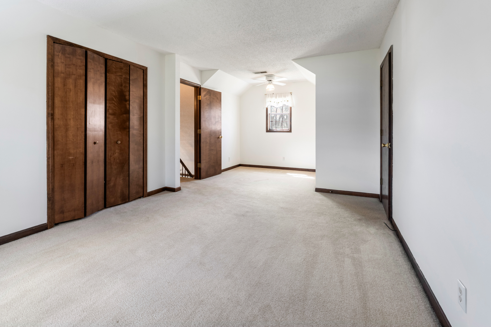 1908 Woodfield Road Champaign, IL 61822 - Photo 43 of 55