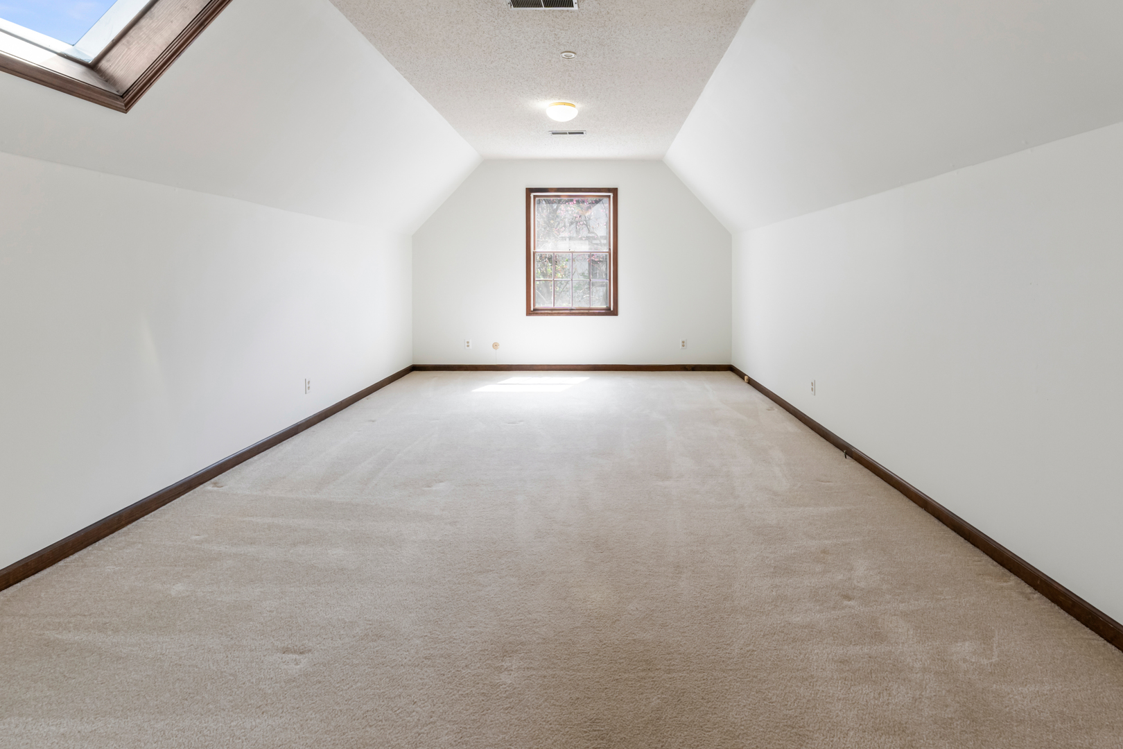 1908 Woodfield Road Champaign, IL 61822 - Photo 45 of 55