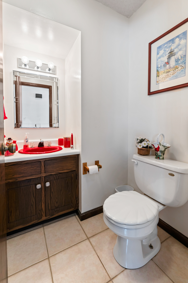 1908 Woodfield Road Champaign, IL 61822 - Photo 48 of 55