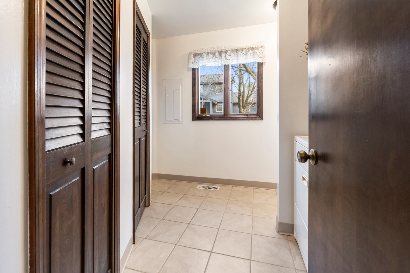 1908 Woodfield Road Champaign, IL 61822 - Photo 50 of 55