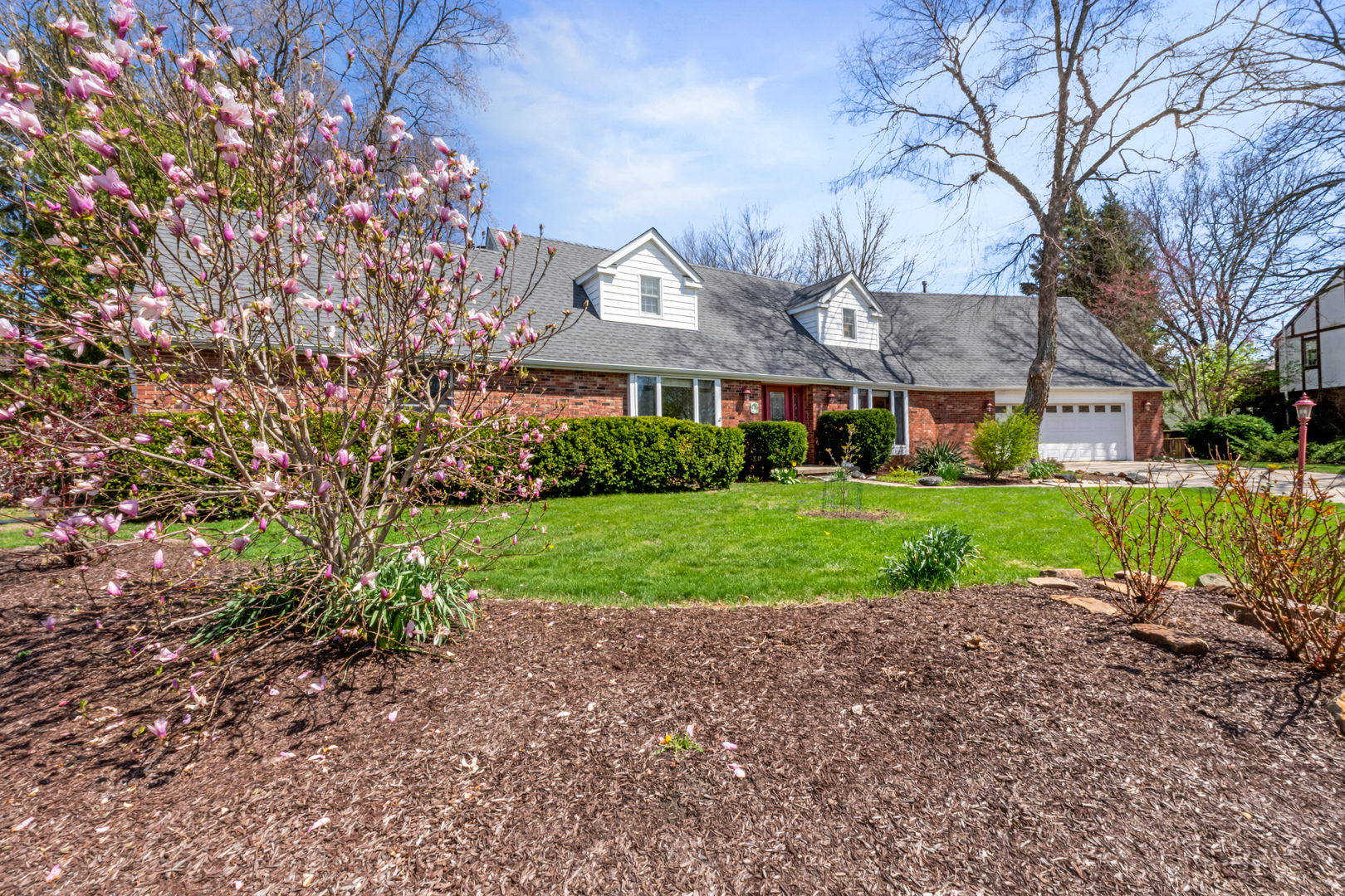 1908 Woodfield Road Champaign, IL 61822 - Photo 5 of 55