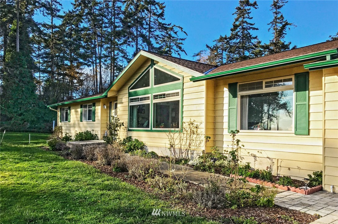 664 Fort Casey Road Coupeville, WA 98239 - Photo 1 of 24 Gallery Image 1
