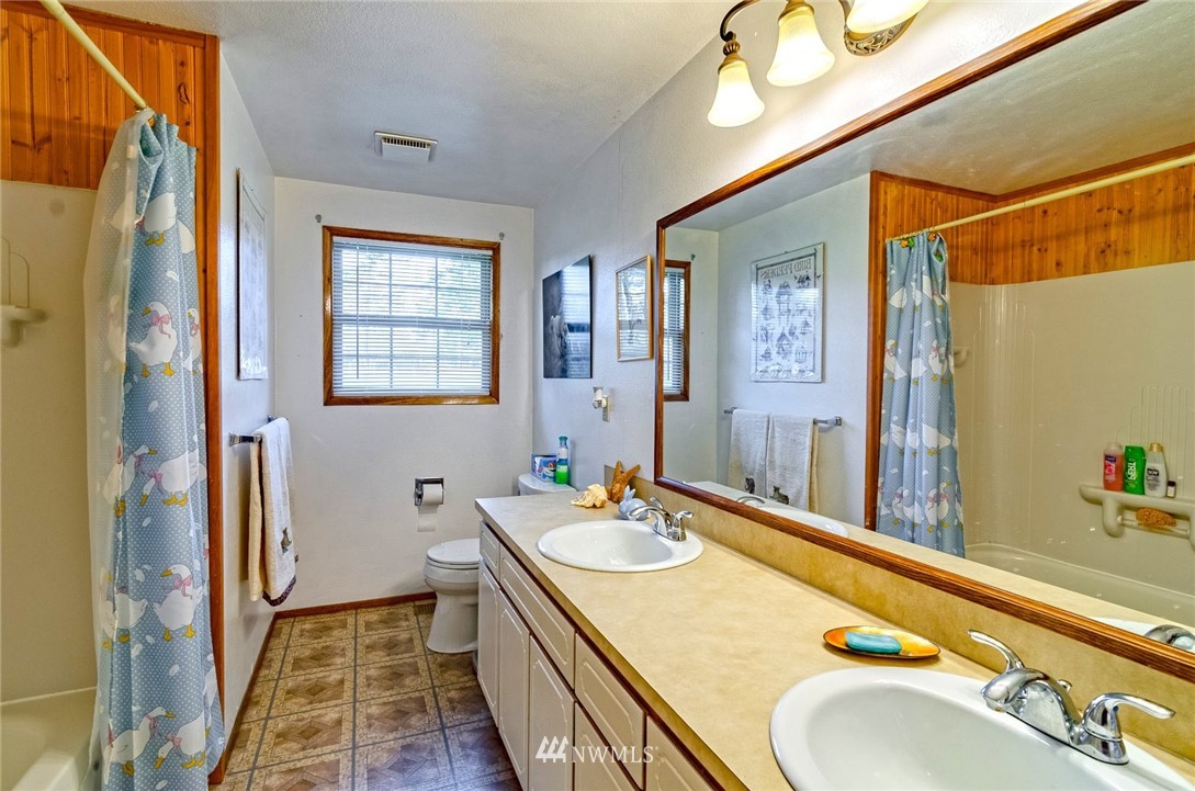 664 Fort Casey Road Coupeville, WA 98239 - Photo 20 of 24 Gallery Image 20