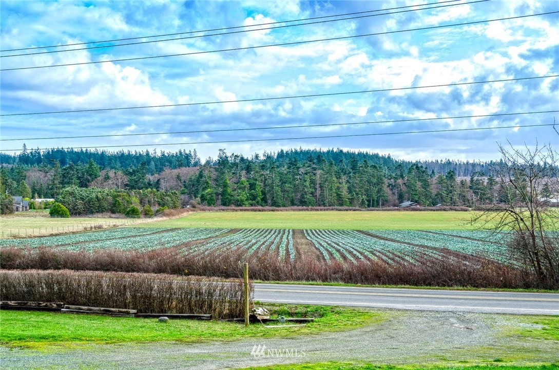664 Fort Casey Road Coupeville, WA 98239 - Photo 6 of 24 Gallery Image 6