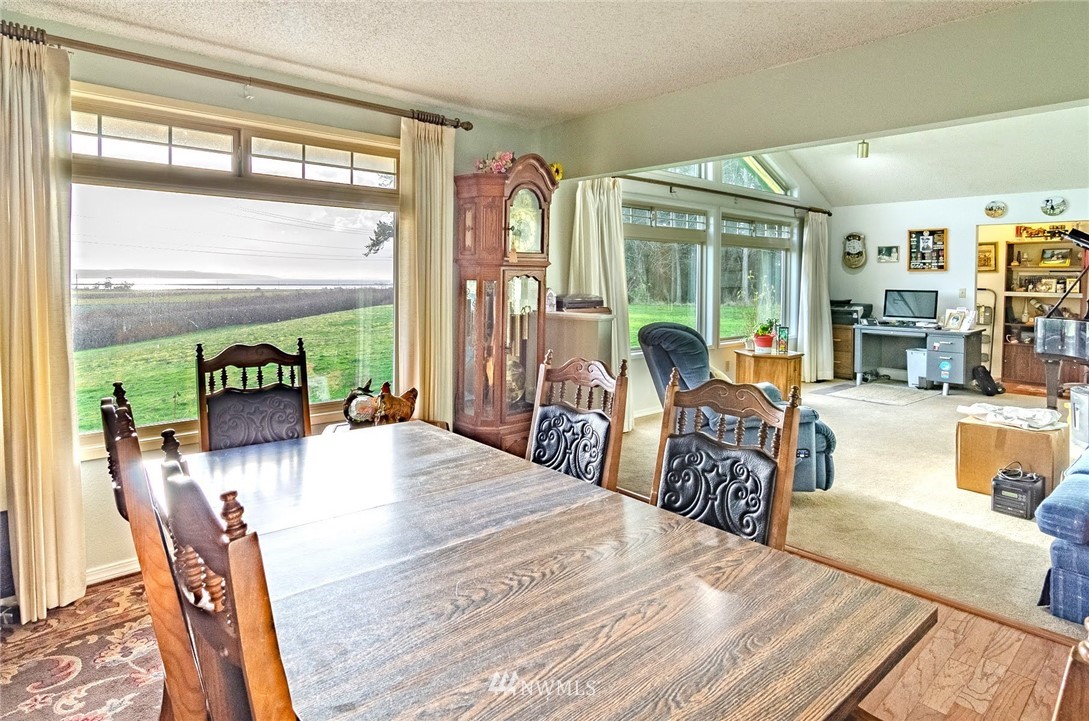 664 Fort Casey Road Coupeville, WA 98239 - Photo 10 of 24 Gallery Image 10