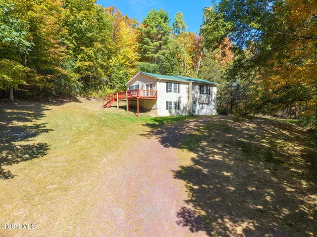 $299,900 | 309 Carrera Lane, Middle Granville, NY 12849