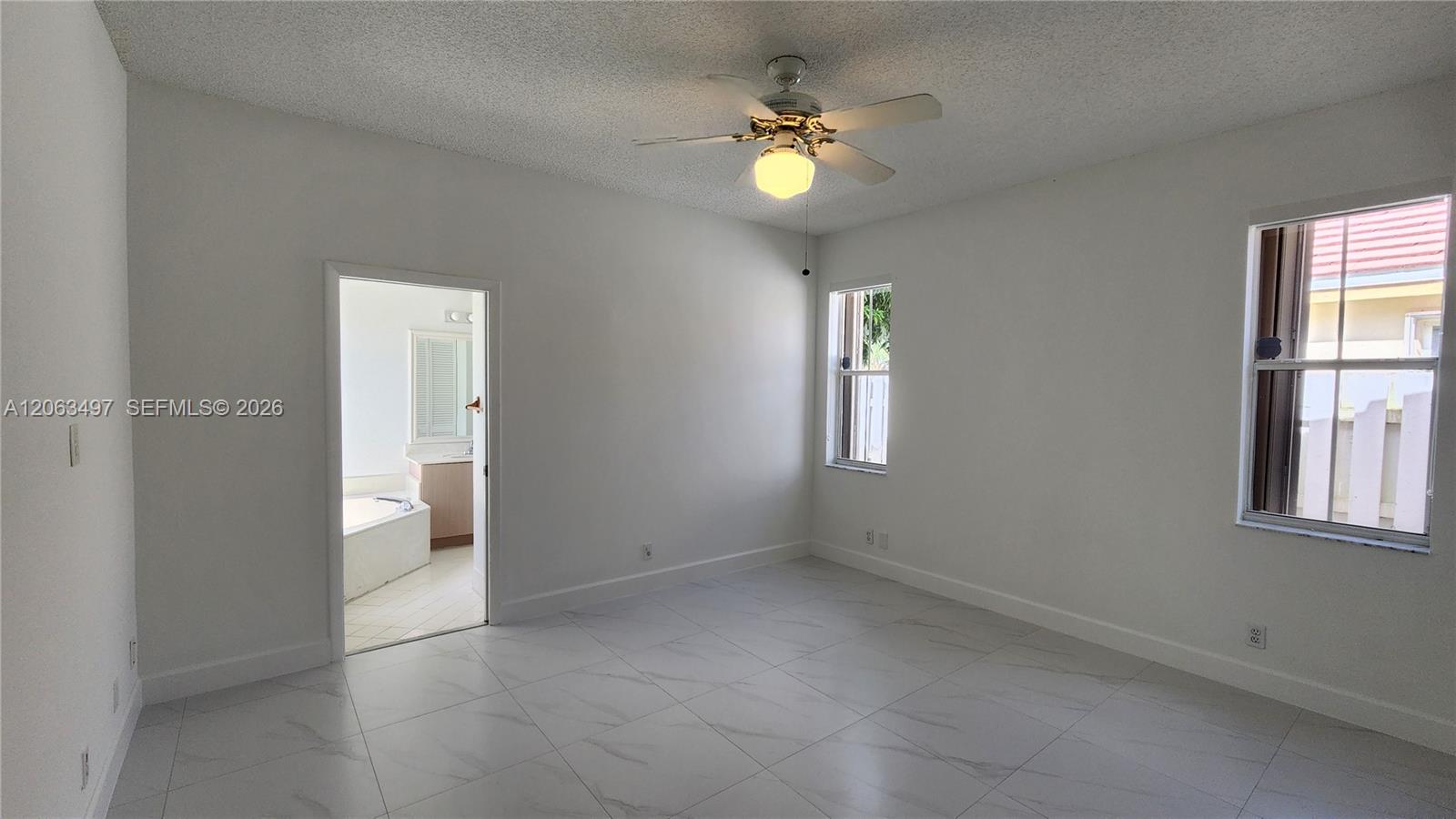 924 Falling Water Road, Unit 924 Weston, FL 33326 - Photo 7 of 20 Gallery Image 7