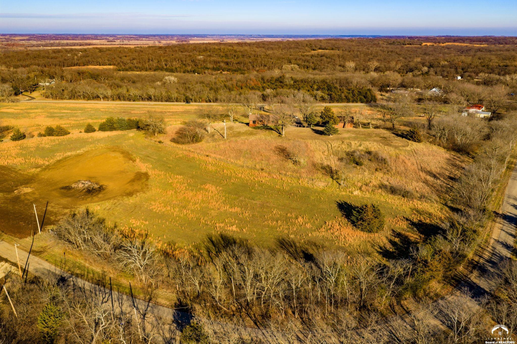 1200 Southeast Stanley Road Tecumseh, KS 66542 - Photo 17 of 34