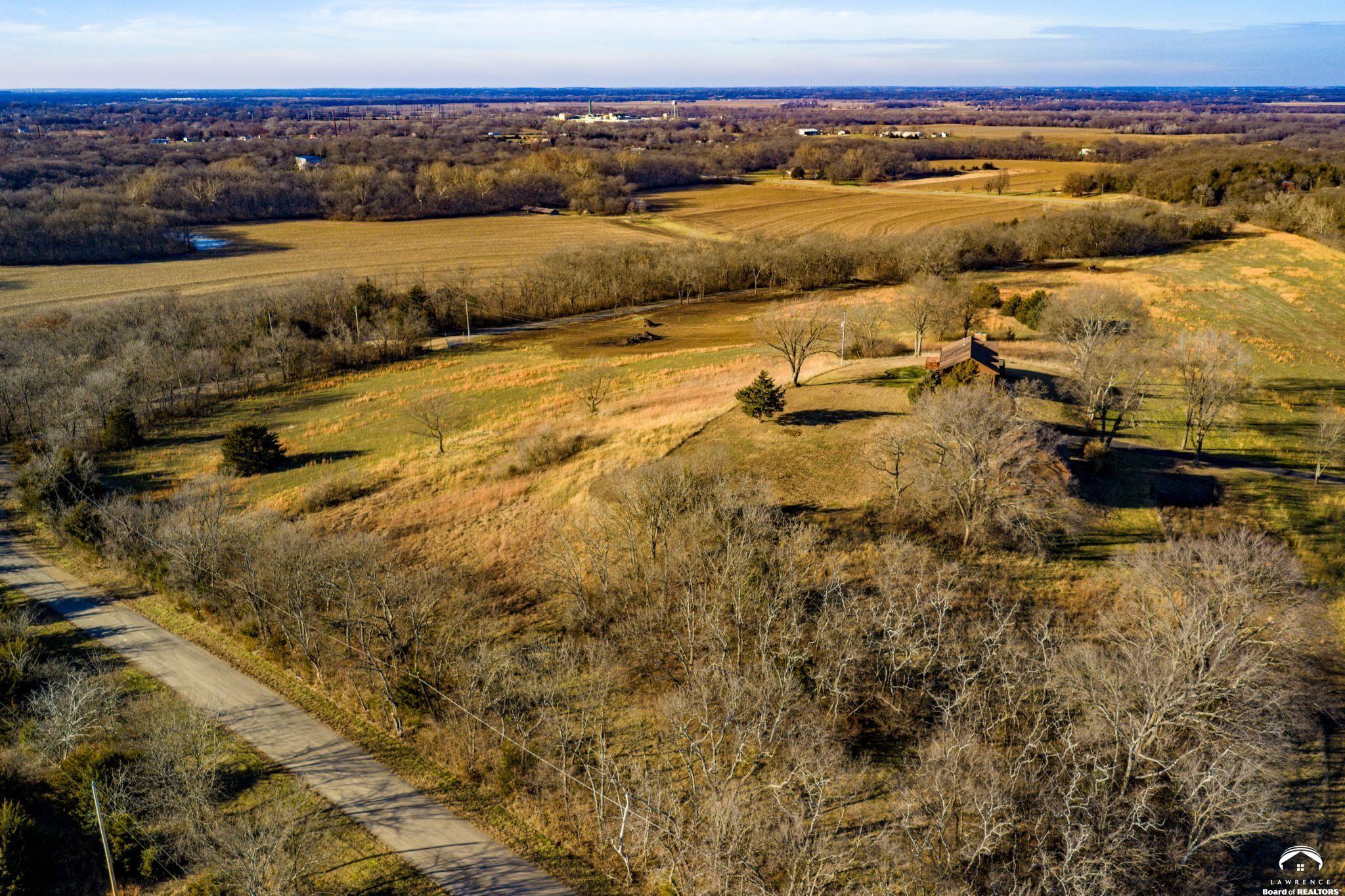 1200 Southeast Stanley Road Tecumseh, KS 66542 - Photo 18 of 34