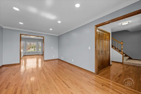 $550,000 | 2S904 Heritage Glen Court, Batavia, IL 60510