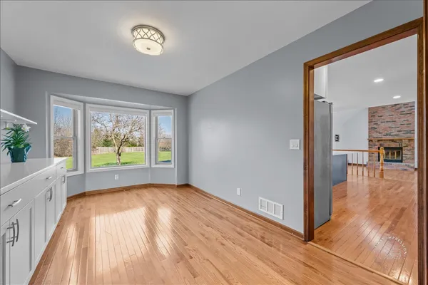 $550,000 | 2S904 Heritage Glen Court, Batavia, IL 60510