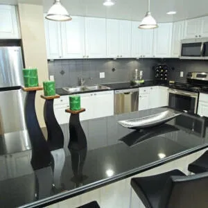 $4,040 | 555 South Old Woodward Avenue, Unit 802, Birmingham, MI 48009