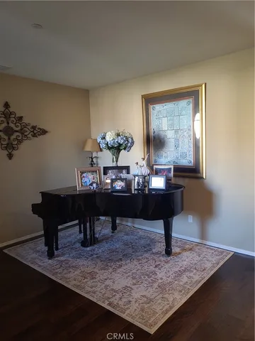 a view of a workspace with furniture
