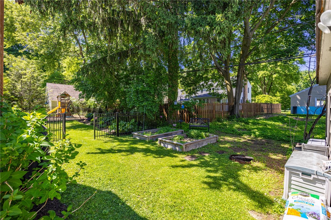 268 Castlebar Road Rochester, NY 14610 - Photo 38 of 39