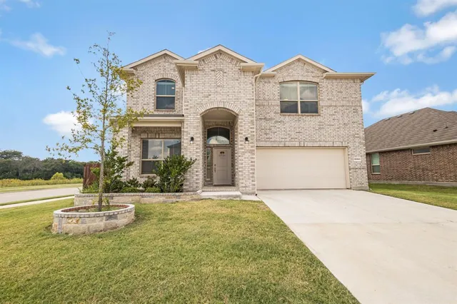 $2,895 | 15501 Balham Path, Fort Worth, TX 76247