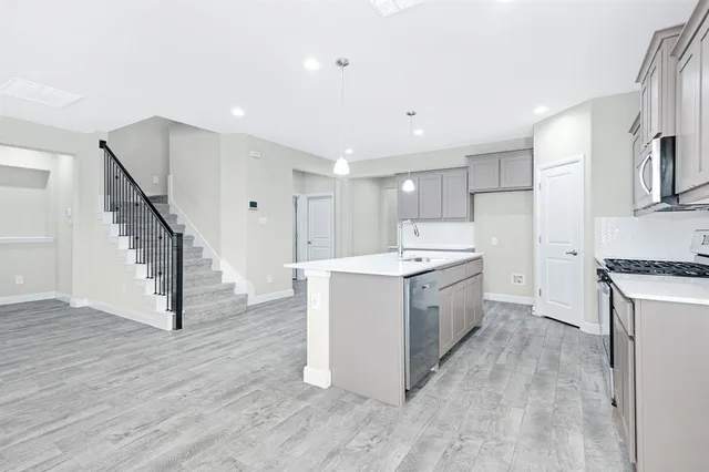 $2,895 | 15501 Balham Path, Fort Worth, TX 76247