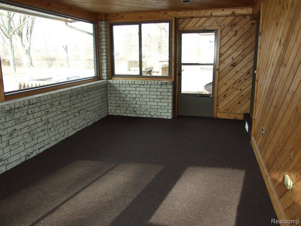 25601 Ryan Road Warren, MI 48091 - Photo 14 of 25 Florida_Room.JPG