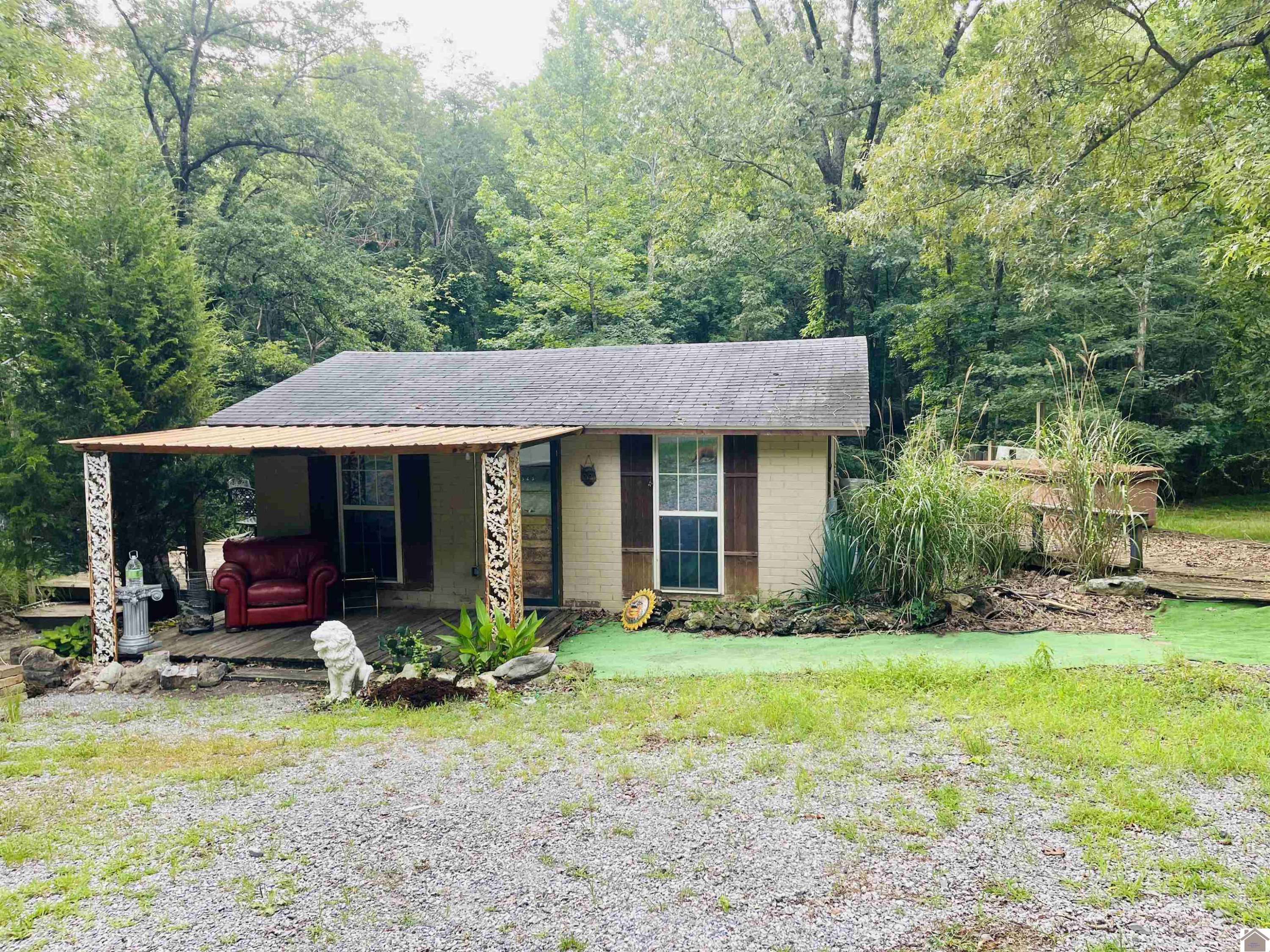 323 Kirkwood Road Benton, KY 42025 - Photo 1 of 33 Photo 1