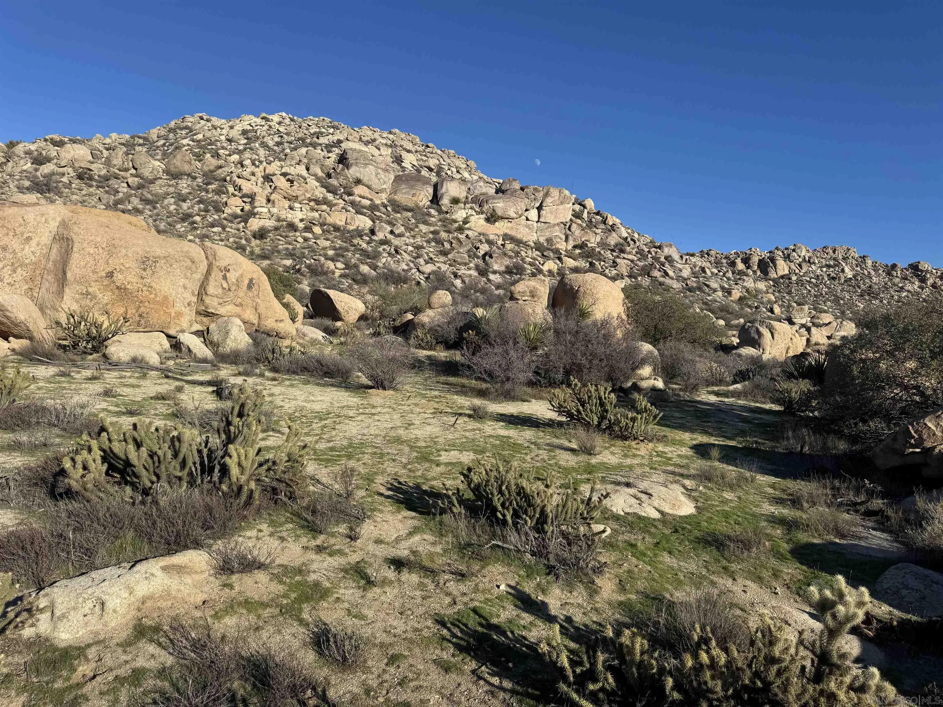 0 In-Ko-Pah Park Road Jacumba, CA 91934 - Photo 2 of 17 a view of a large building