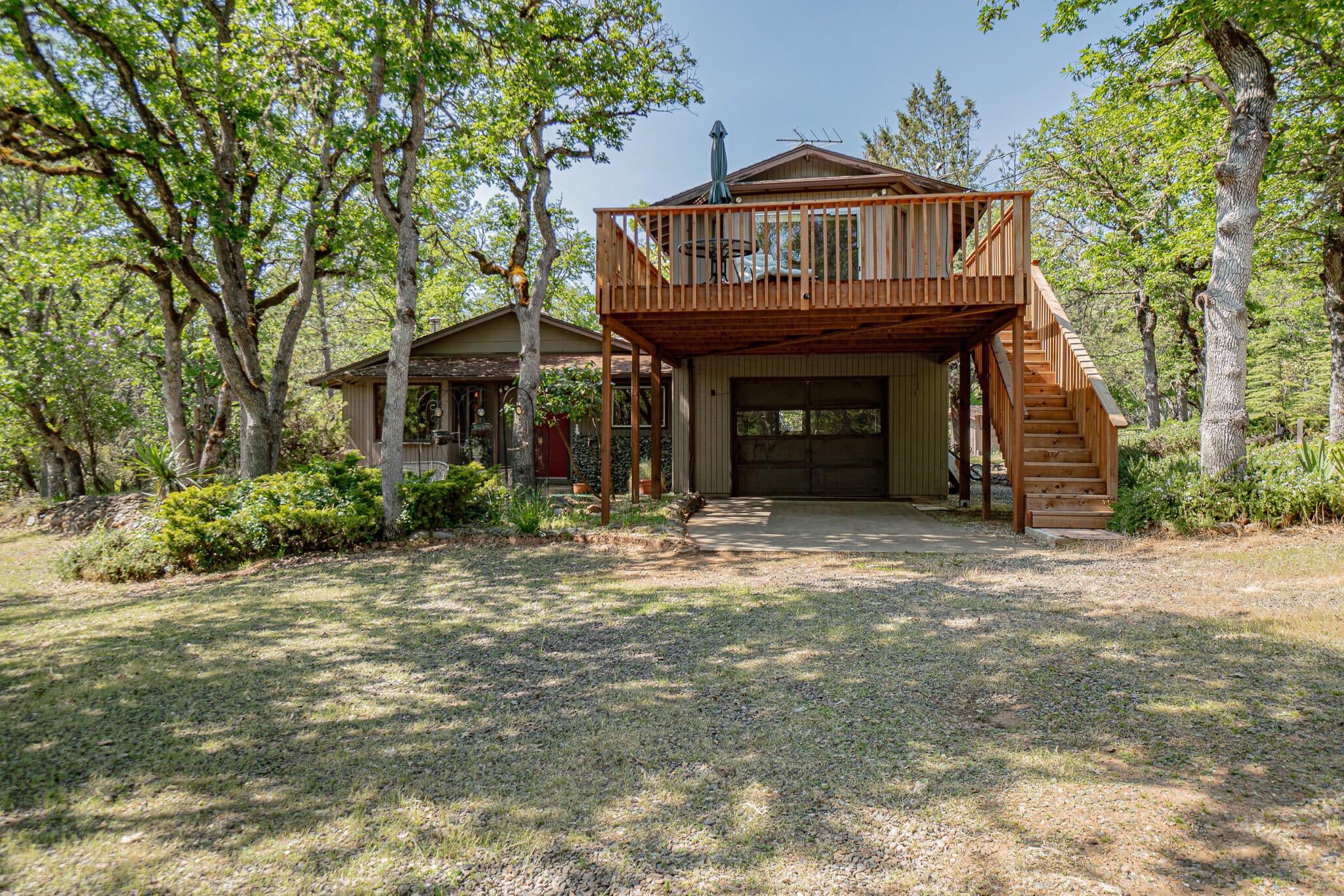 255 China Gulch Road Jacksonville, OR 97530 - Photo 1 of 47 DSC04622-HDR