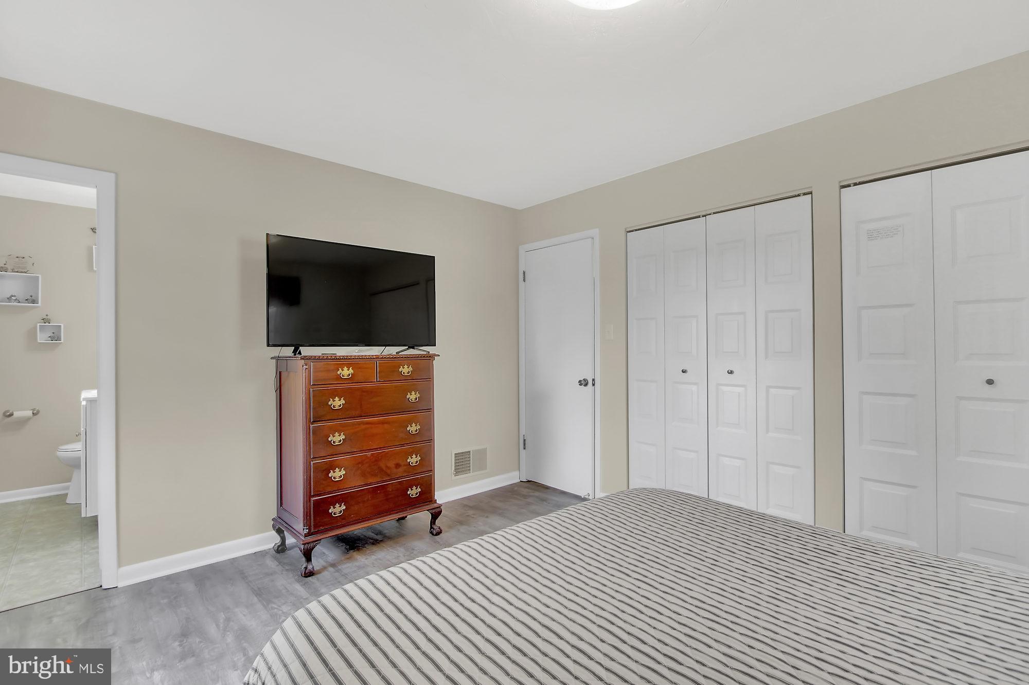 194 Sugarboot Lane Hanover, PA 17331 - Photo 14 of 27 Double closets in Master Bedroom