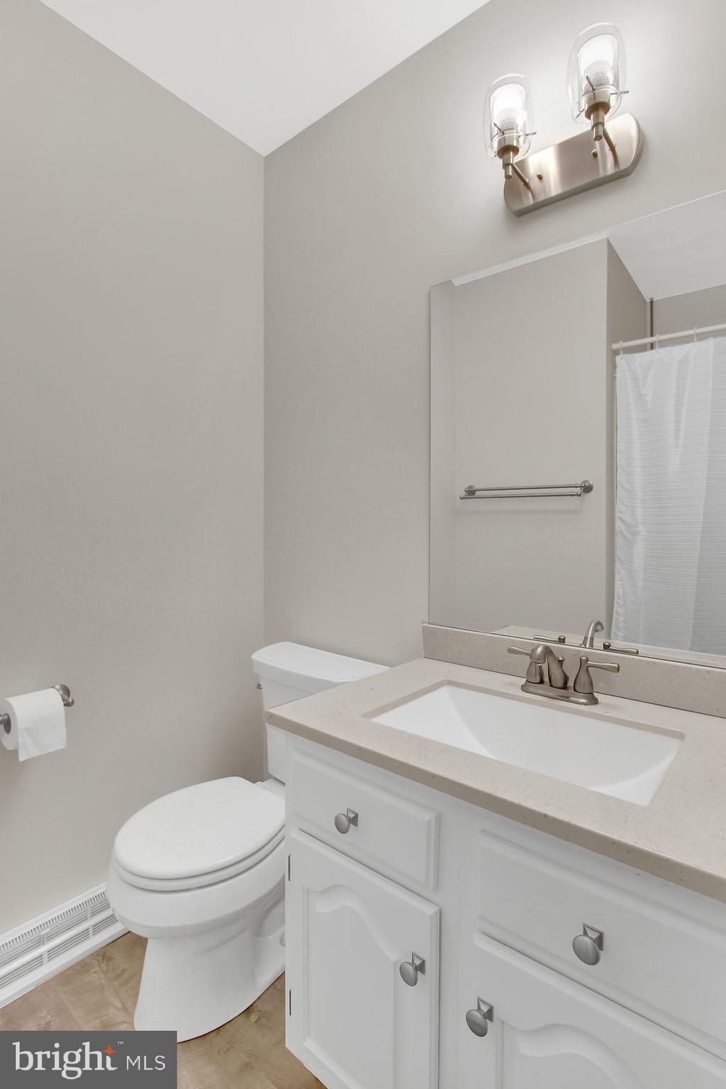 194 Sugarboot Lane Hanover, PA 17331 - Photo 18 of 27 Updated hall bath has tub/shower combo
