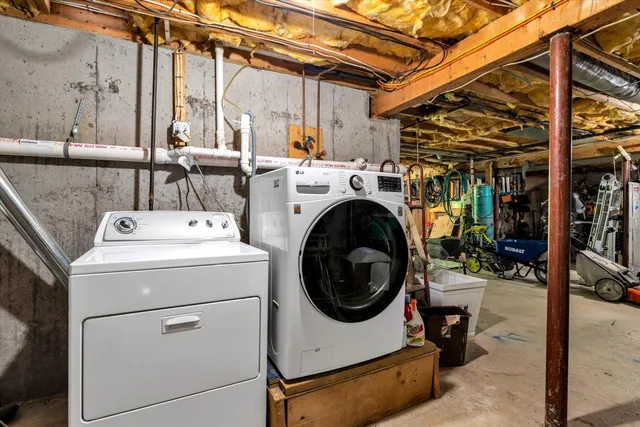 $799,000 | 17 Claus Way, Marstons Mills, MA 02648