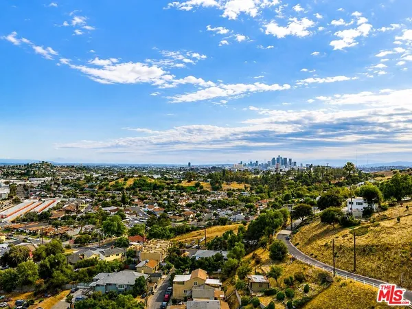 $199,000 | 4958 Dartmouth Avenue, Los Angeles, CA 90032