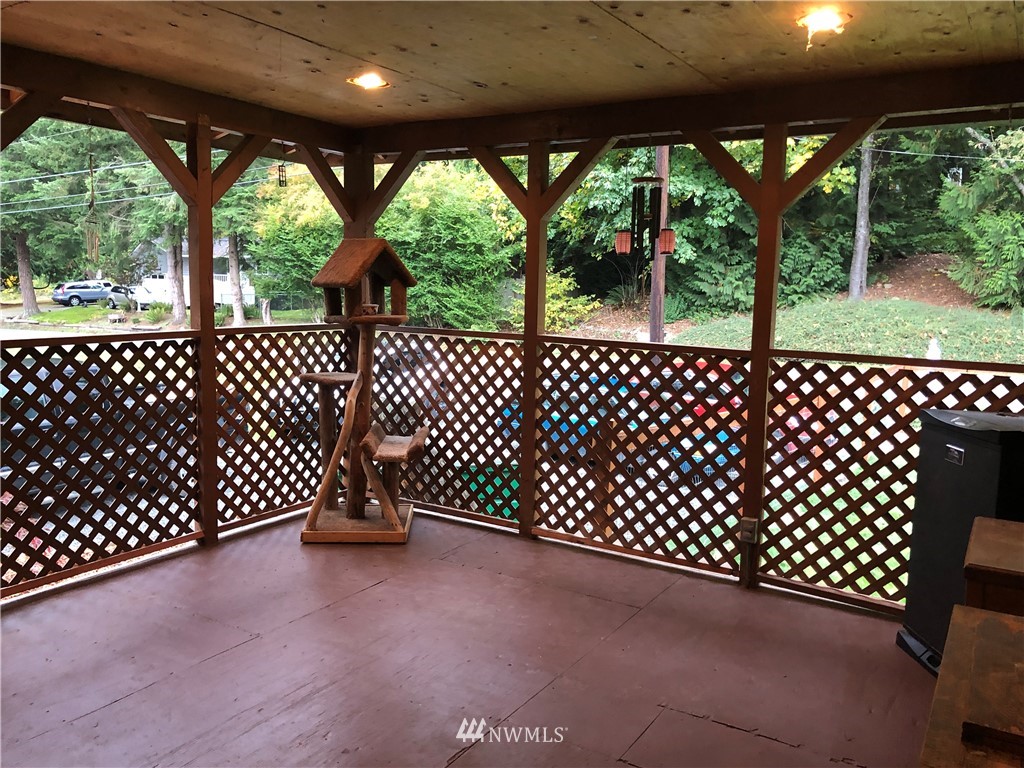 17706 Butler Road Snohomish, WA 98290 - Photo 4 of 22 a view of outdoor space with a swing