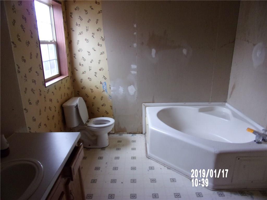 737 Patterson Road Columbus, IN 47203 - Photo 8 of 19 Gallery Image 8