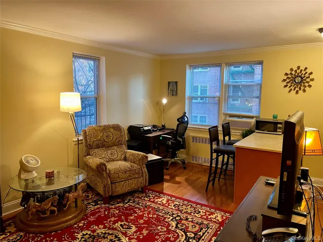 $164,000 | 36 Cathedral Avenue, Unit 2C, Hempstead, NY 11550