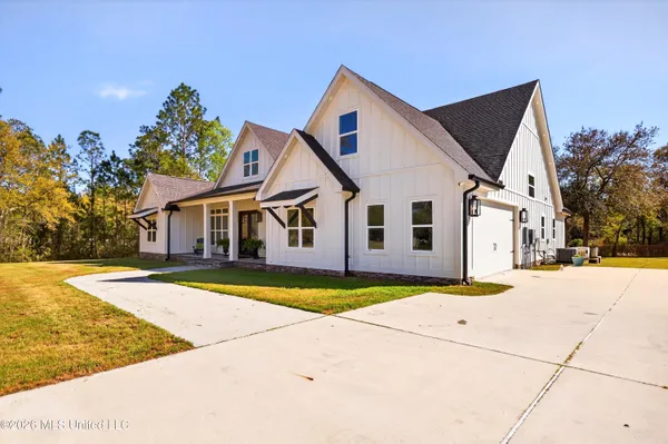 $985,000 | 24111 Ryland Ridge Road, Saucier, MS 39574