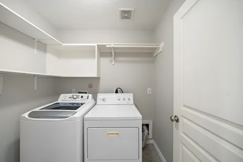 $450,000 | 1517 Asbury Street, Houston, TX 77007