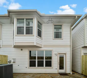 $450,000 | 1517 Asbury Street, Houston, TX 77007