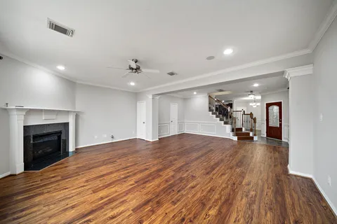 $450,000 | 1517 Asbury Street, Houston, TX 77007