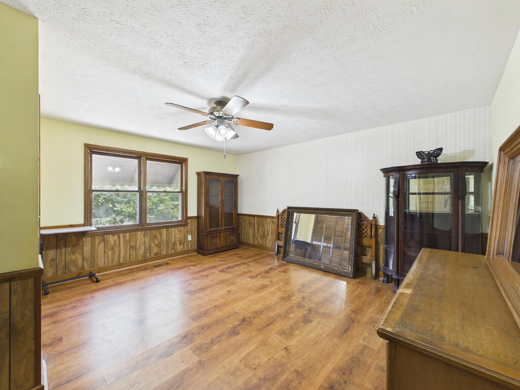 205 Padgetts Road Seale, AL 36875 - Photo 26 of 55 Bedroom 3