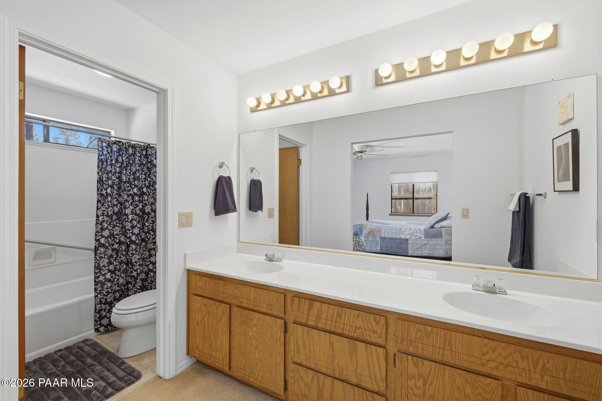 1708 Meadowbrook Road Prescott, AZ 86303 - Photo 14 of 32 Primary Bathroom