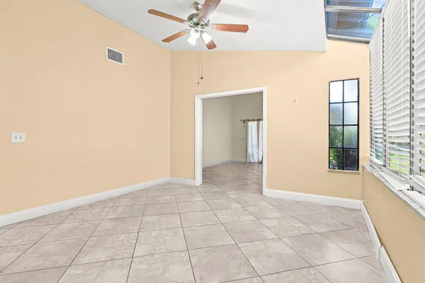 $549,900 | 4134 Northwest 2nd Lane, Delray Beach, FL 33445